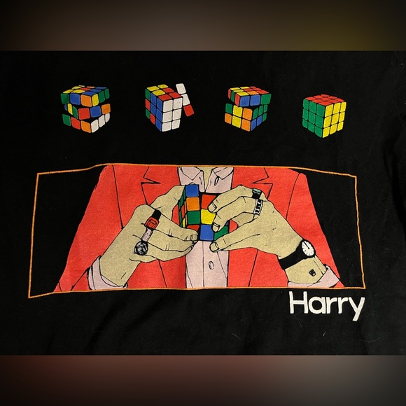 Harry Styles / Rubik's Cube Exclusive Collab Tee - 2018 Tour - Picture 3 of 4